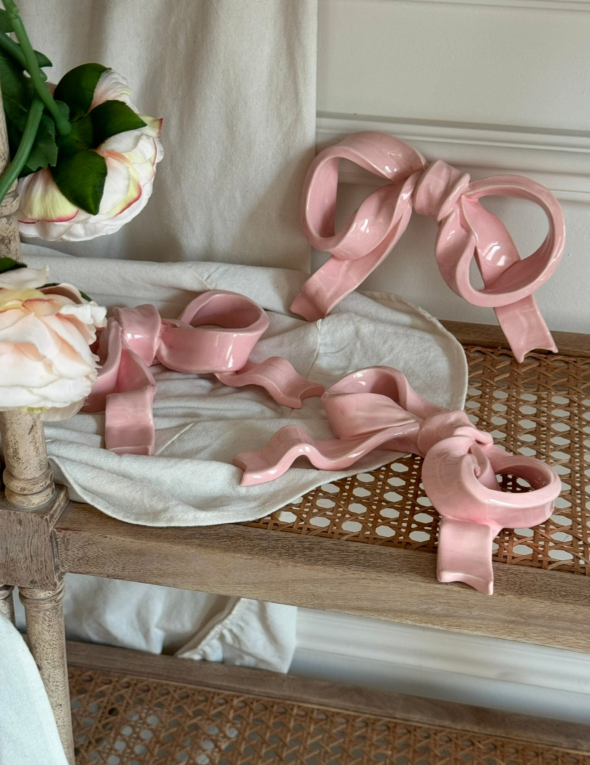 Bow wall